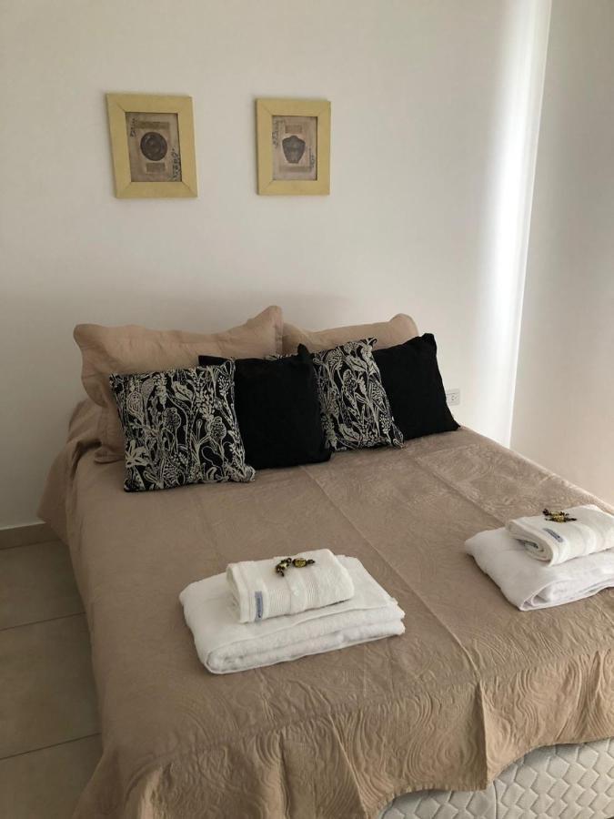 Villa Ober Suites Neuquen Ngoại thất bức ảnh